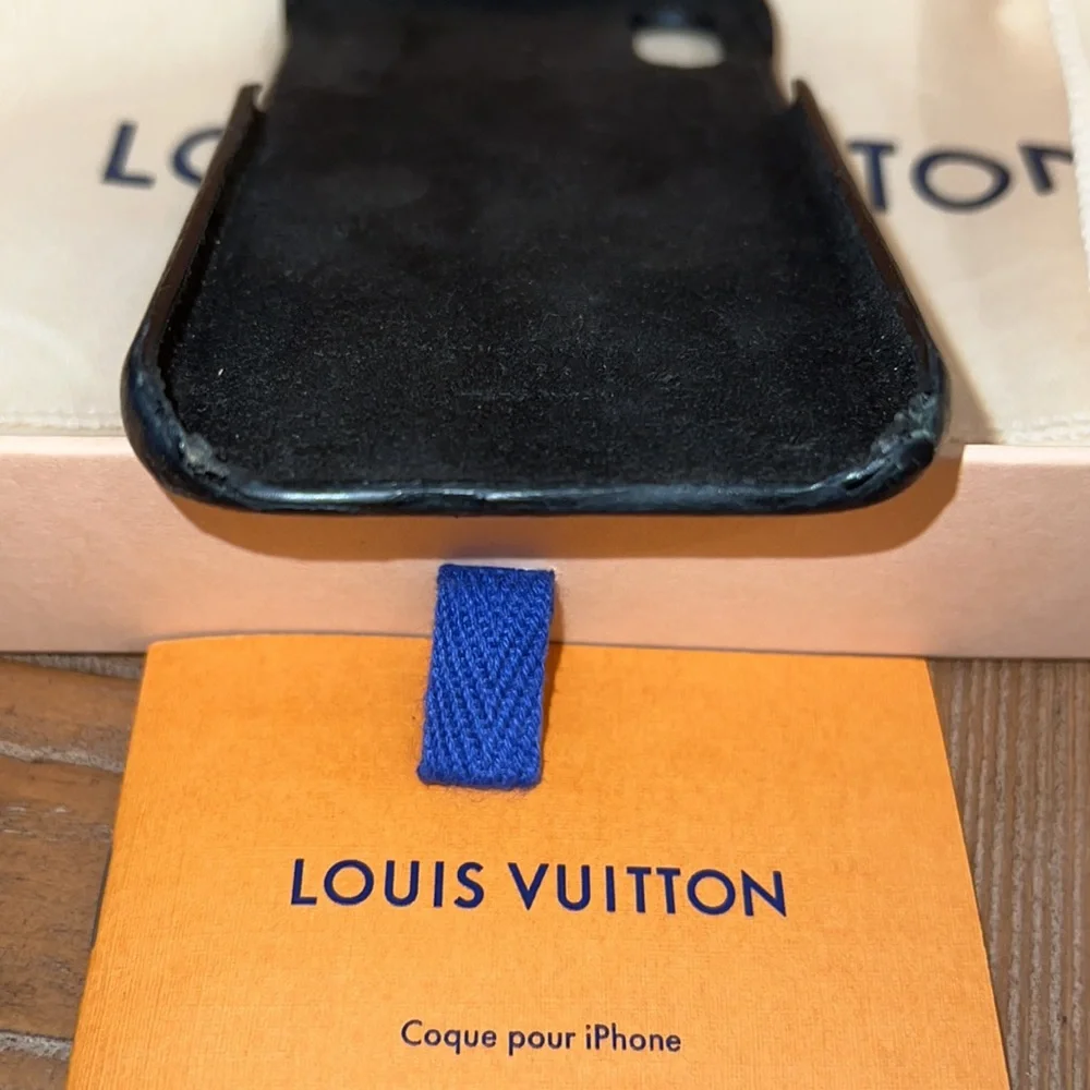 Louis Vuitton Authentic iPhone X/XS Case